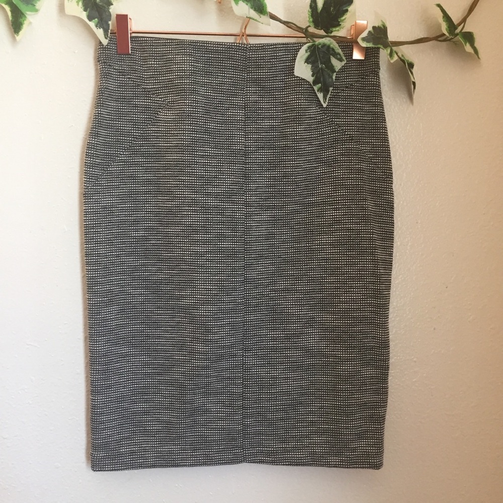 ELLE Black and White Career Pencil Skirt S